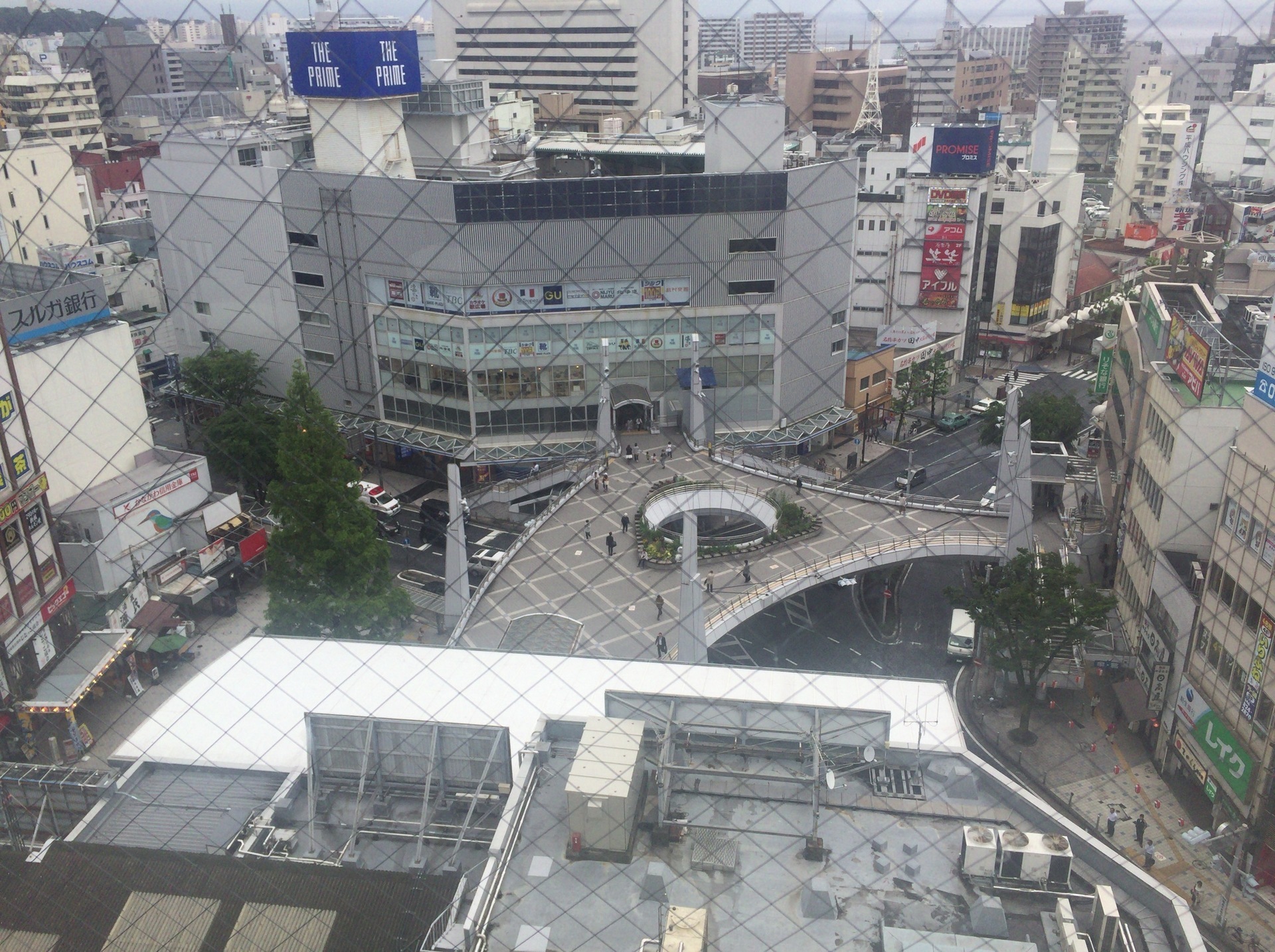 横須賀中央駅の東口改札を出るとそこにはyが広がる 素敵な横須賀ライフからのハワイライフ